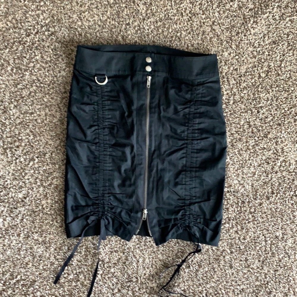 bebe Skirt